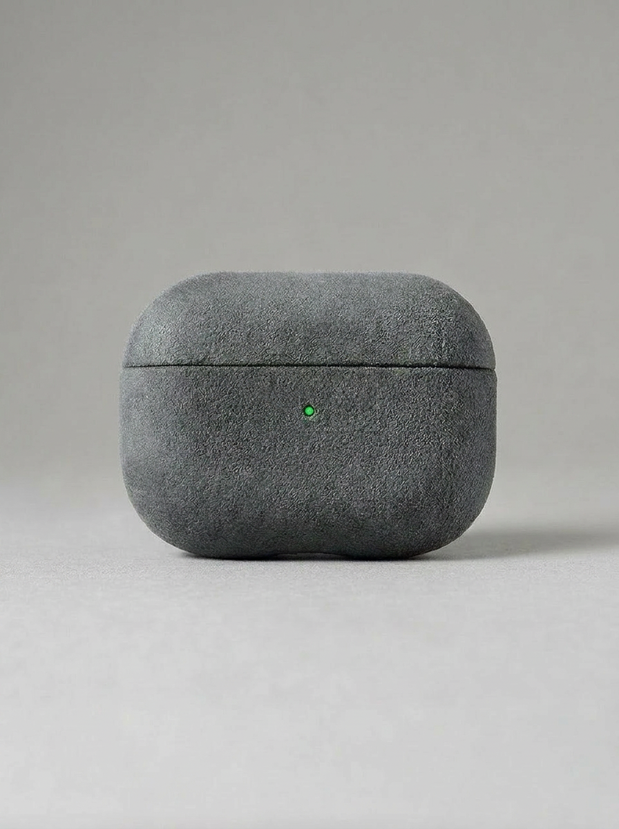 REVVS AirPods Case – Alcantara