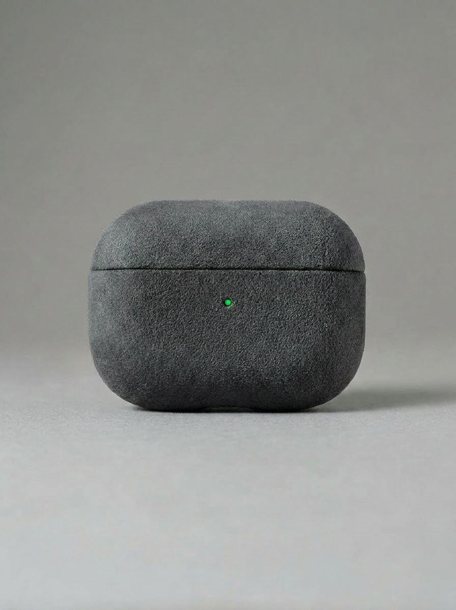 REVVS AirPods Case – Alcantara